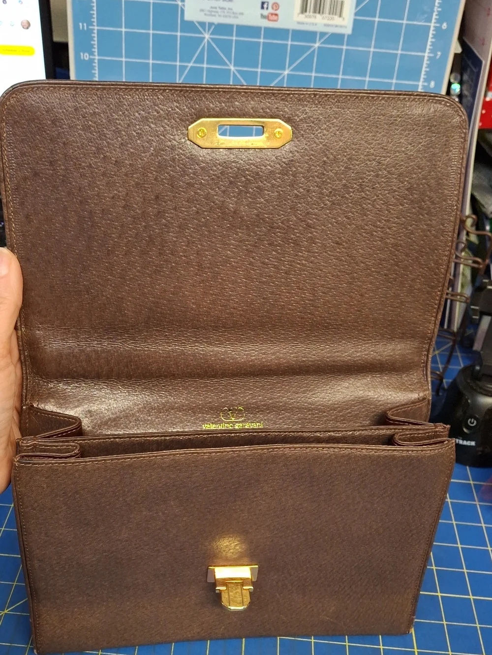 Vintage Valentino Garavani vintage brown leather top handle bag Preloved